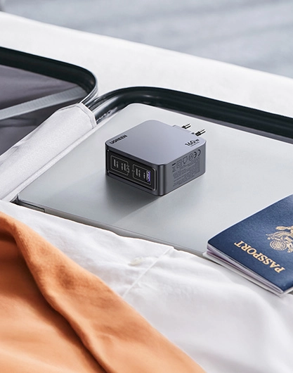 Jakie akcesoria UGREEN warto zabrać w podróż służbową?