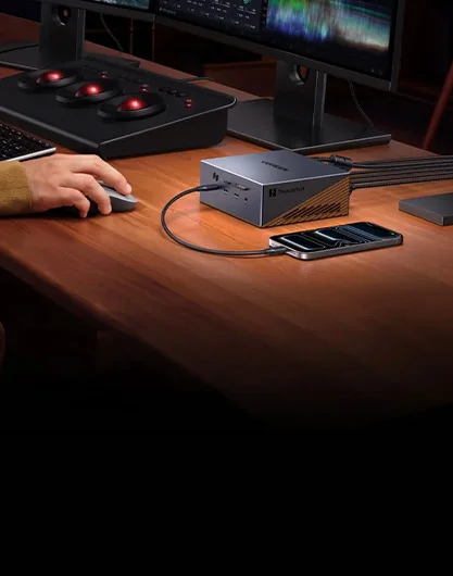Thunderbolt™ 5 zmienia zasady gry - zobacz, co potrafią stacje UGREEN